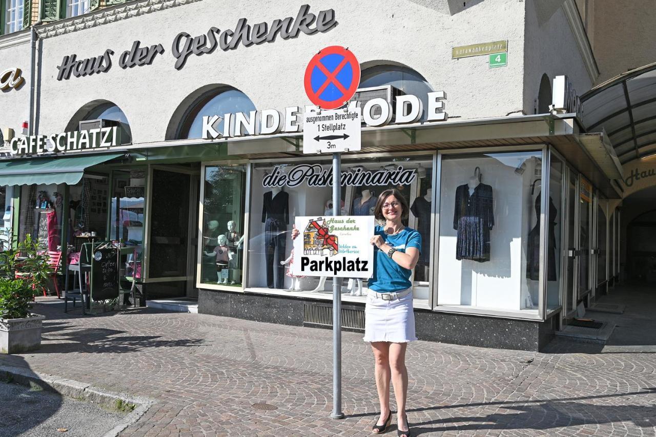 Das Karawankenplatz! Haus Der Geschenke-Carinthia Lägenhet Velden am Wörthersee Exteriör bild