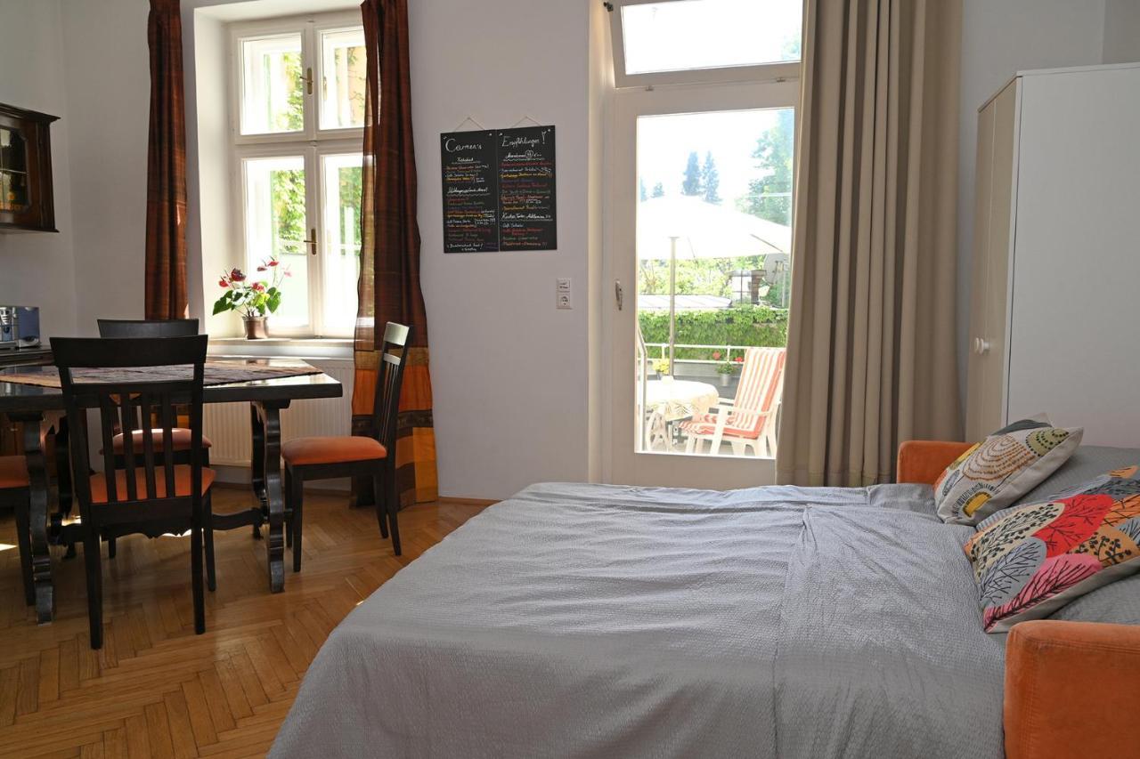Das Karawankenplatz! Haus Der Geschenke-Carinthia Lägenhet Velden am Wörthersee Exteriör bild